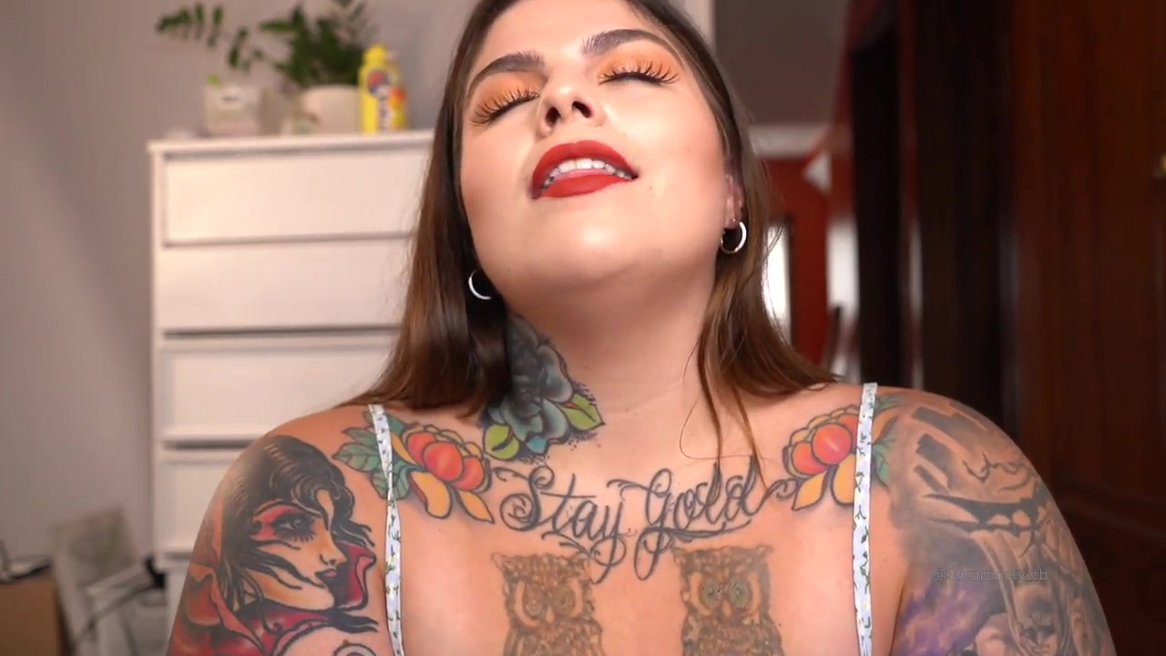 Sexy tatted bbw girlfriend away roleplay